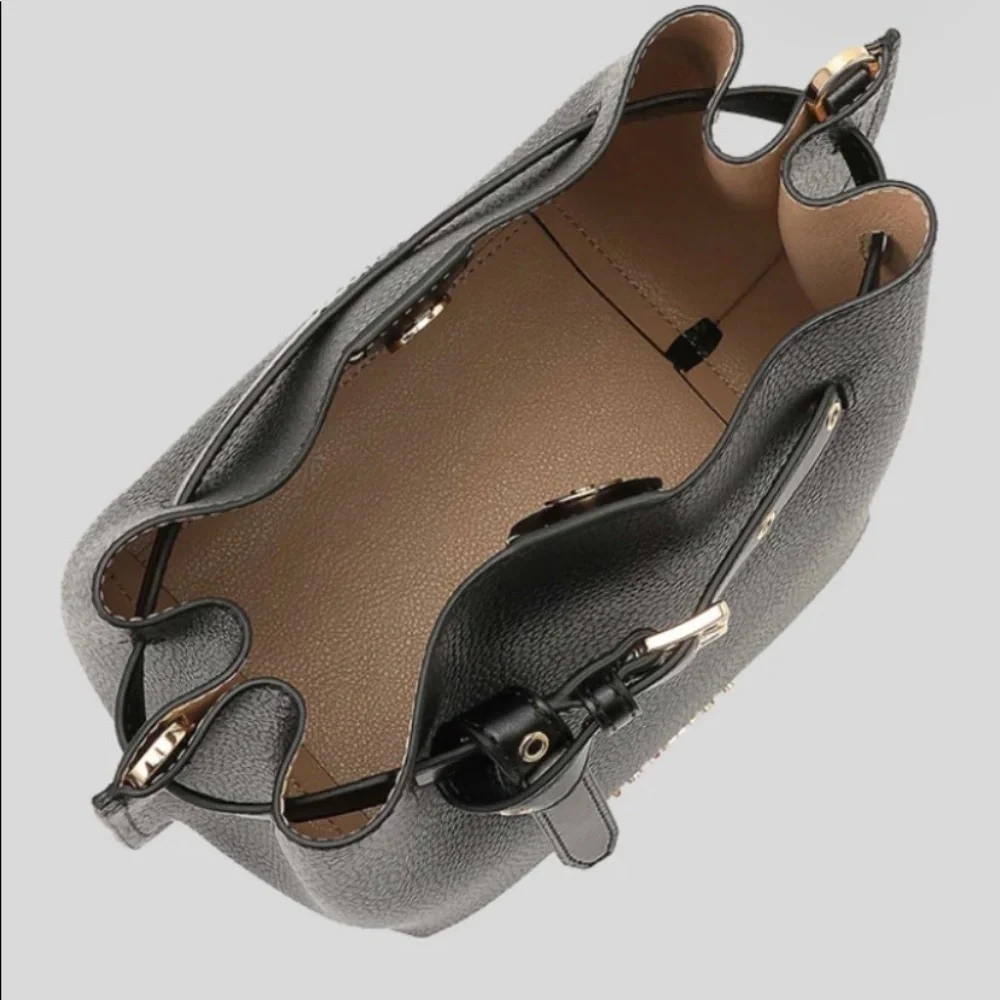 NWT Michael Kors Small Crossbody Bucket Bag - Picture 3 of 3